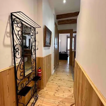 Appartement 2 Pieces Hyper Centre Historique *