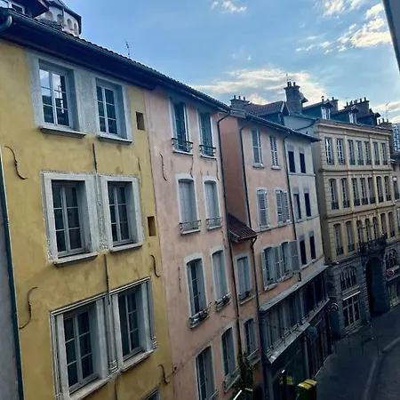 Appartement 2 Pieces Hyper Centre Historique Grenoble